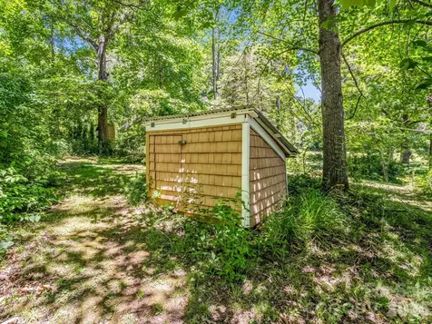 11 Charlie Hill Memorial Drive Fairview NC 28730