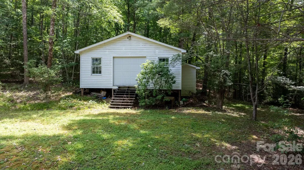 4901 Uncle Freds Place Morganton NC 28655