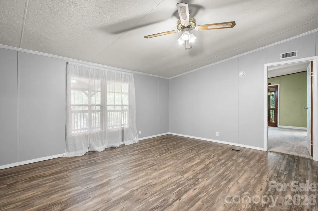 4901 Uncle Freds Place Morganton NC 28655