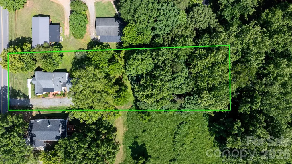 608 1st Street W Conover NC 28613