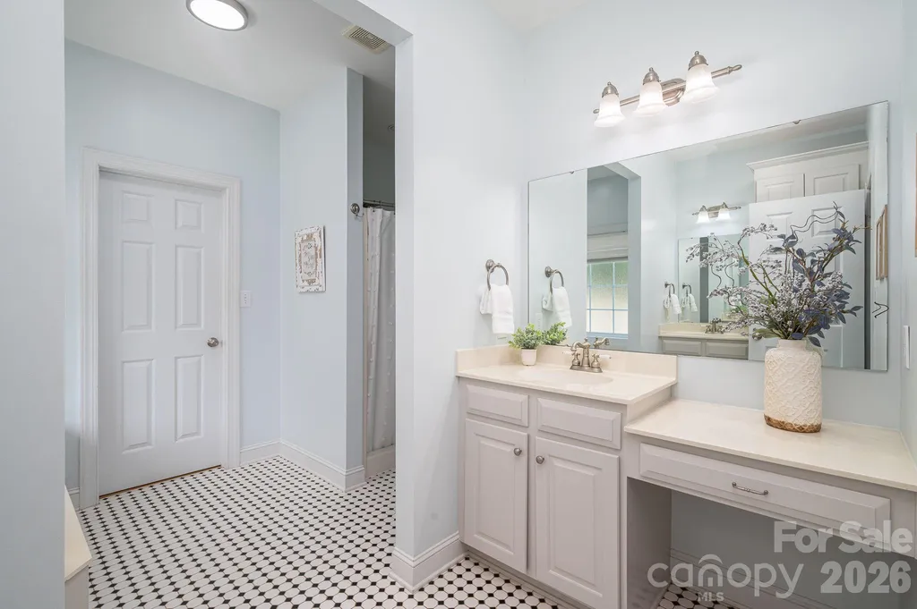 3020 N Ridge Court Lincolnton NC 28092