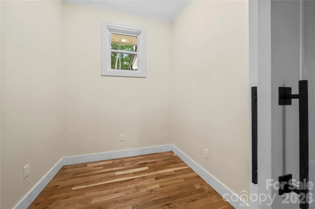 210 Hickory Tree Lane Hendersonville NC 28739