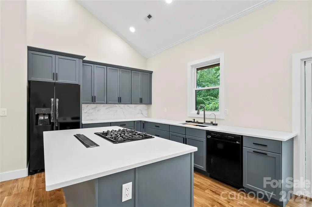 210 Hickory Tree Lane Hendersonville NC 28739