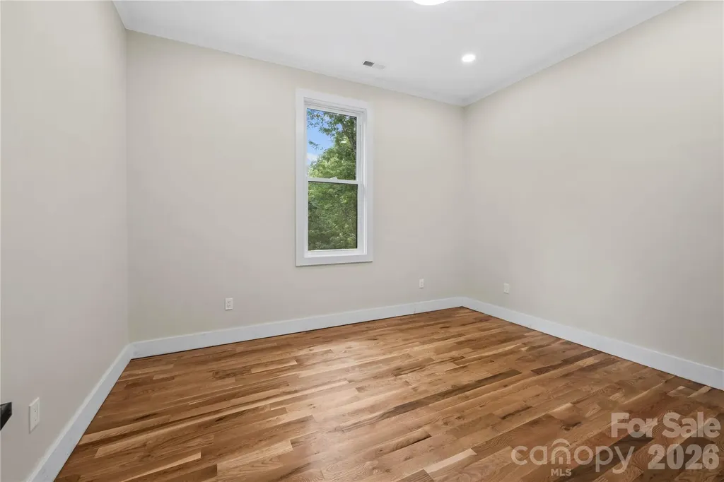 210 Hickory Tree Lane Hendersonville NC 28739