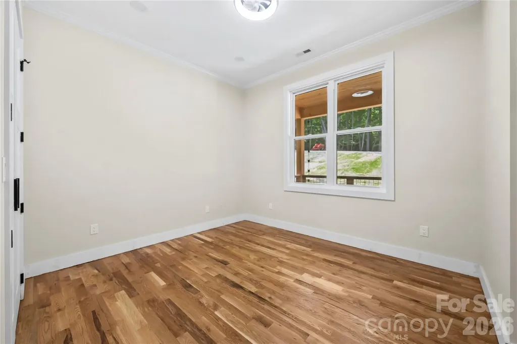 210 Hickory Tree Lane Hendersonville NC 28739