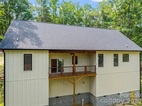 210 Hickory Tree Lane Hendersonville NC 28739