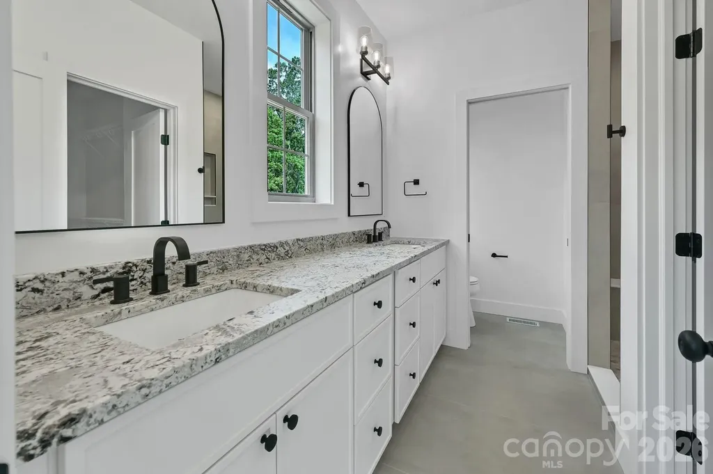 225 Edgewood Road S Asheville NC 28803