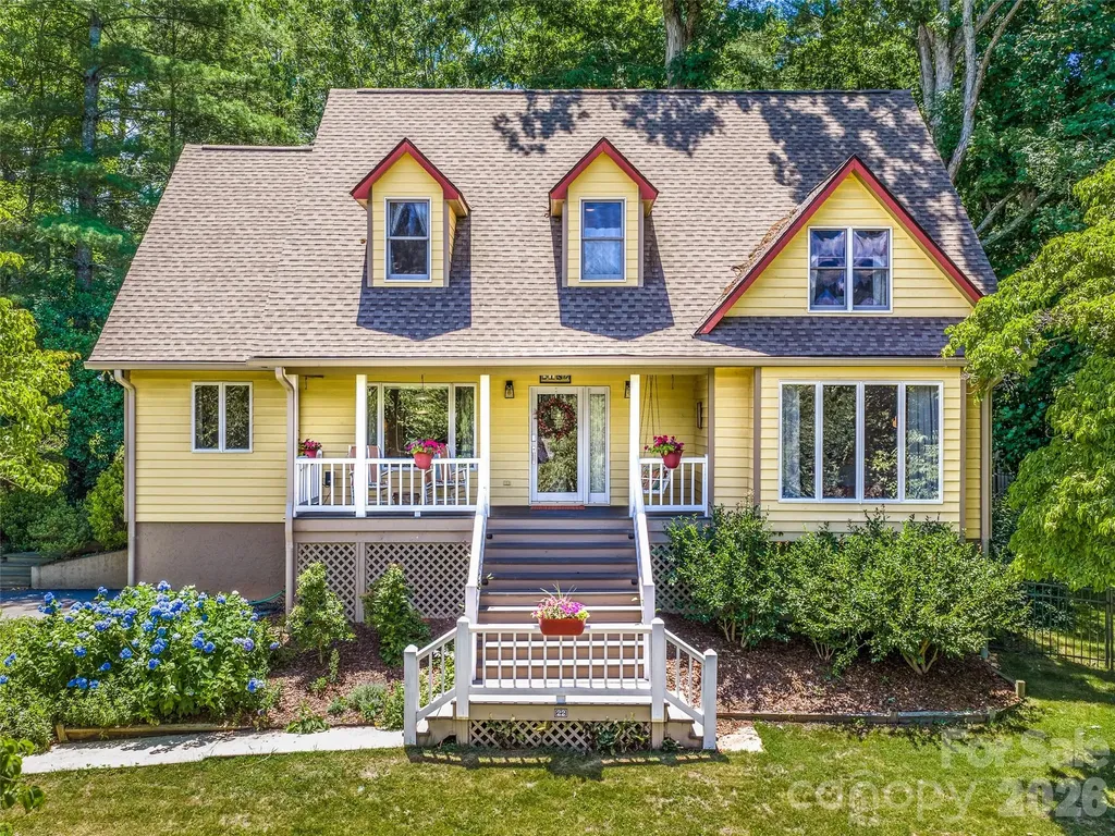 22 Meadow Brook Drive Fletcher NC 28732