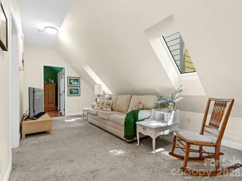 22 Meadow Brook Drive Fletcher NC 28732