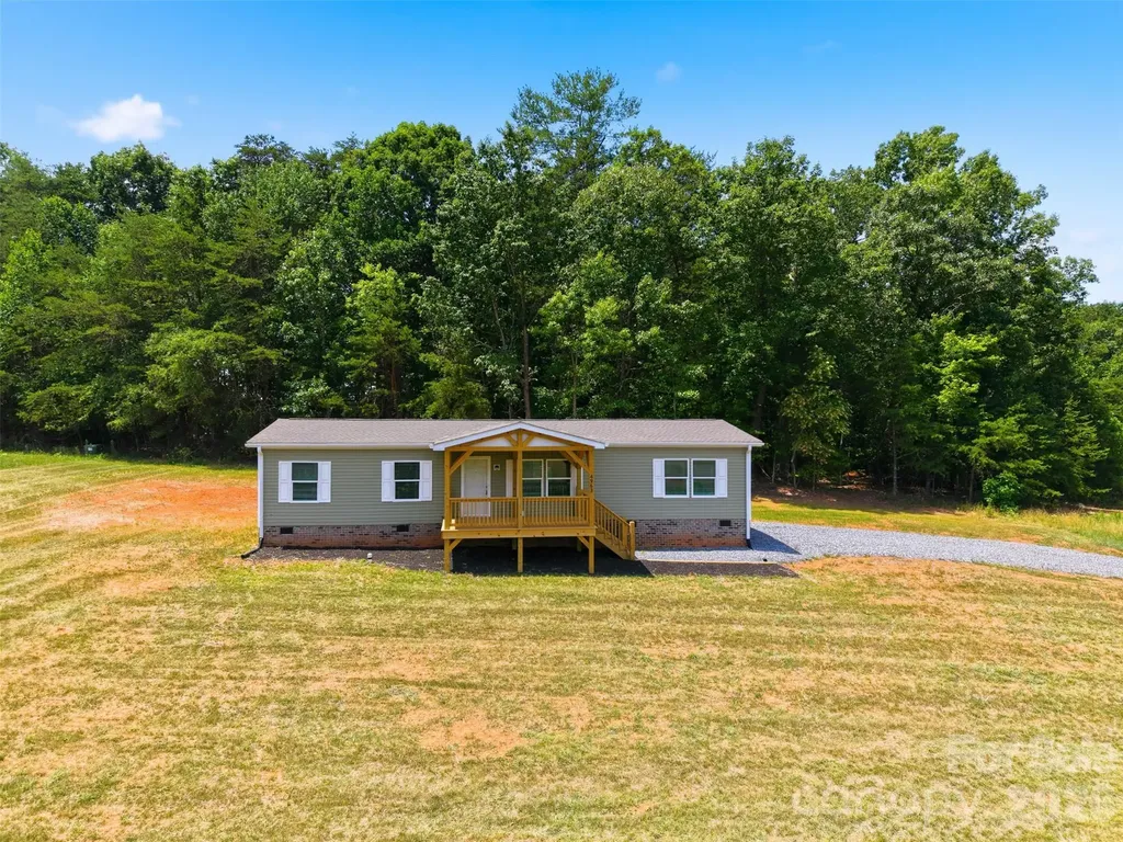 4963 Rhoney Road Connelly Springs NC 28612