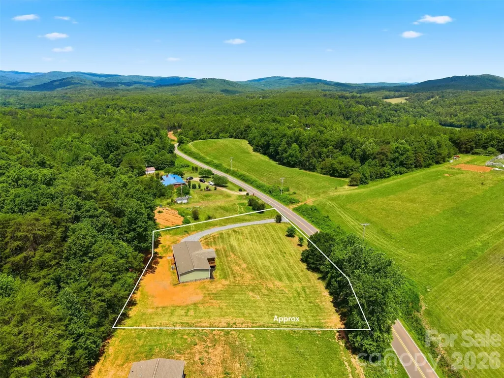 4963 Rhoney Road Connelly Springs NC 28612