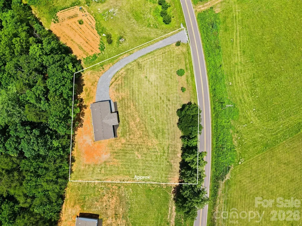 4963 Rhoney Road Connelly Springs NC 28612