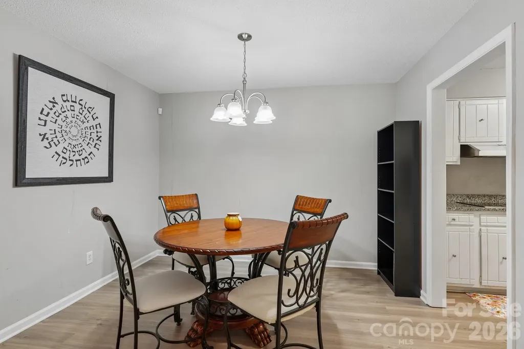 4736 Hedgemore Drive Charlotte NC 28209