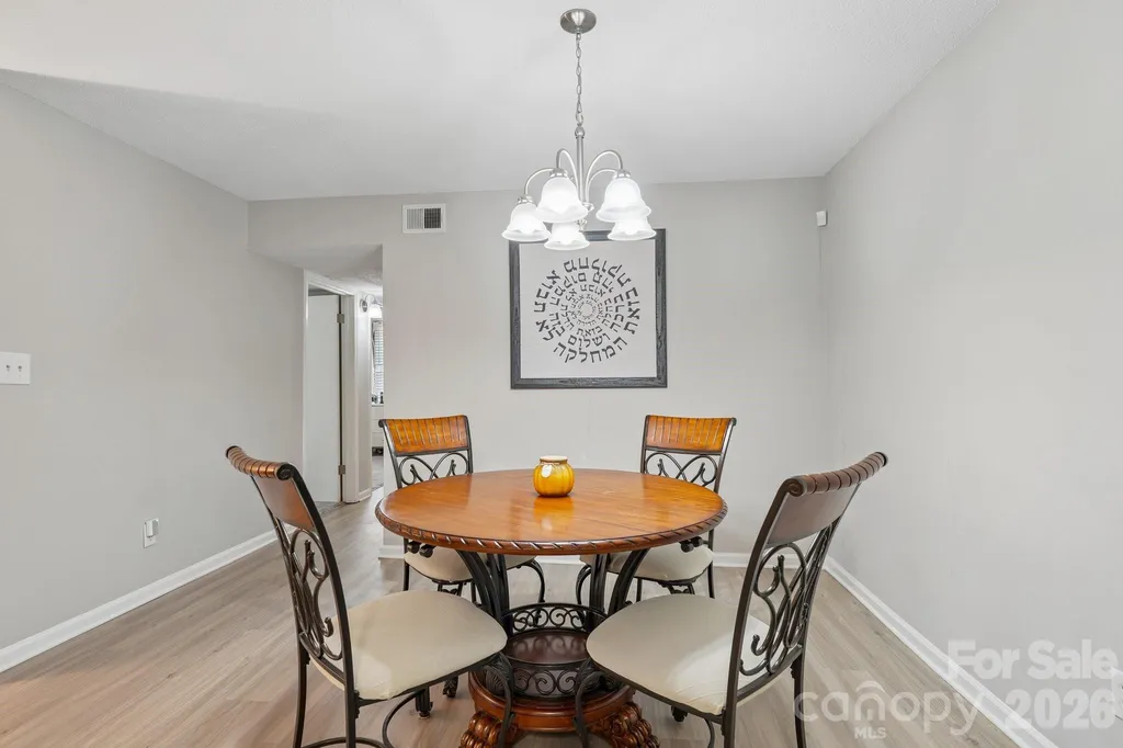 4736 Hedgemore Drive Charlotte NC 28209