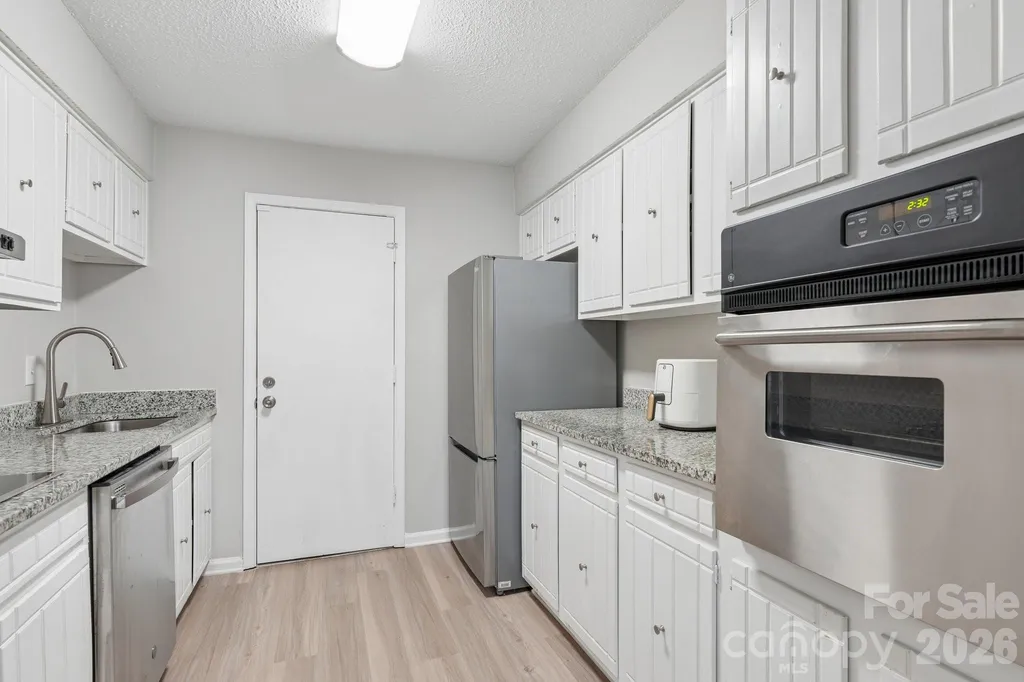 4736 Hedgemore Drive Charlotte NC 28209