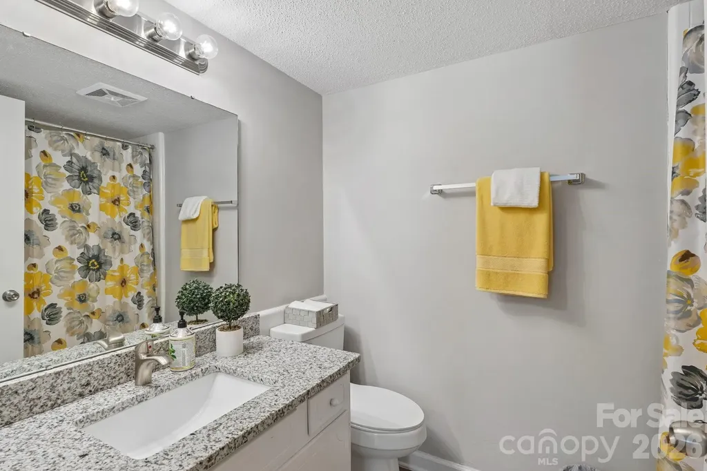 4736 Hedgemore Drive Charlotte NC 28209