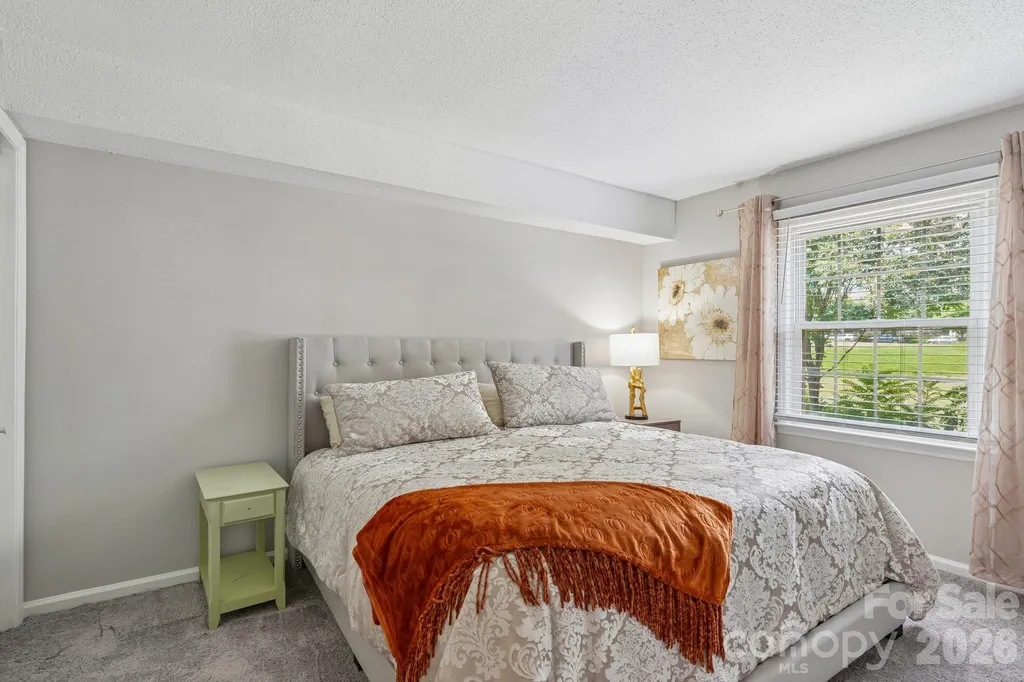 4736 Hedgemore Drive Charlotte NC 28209