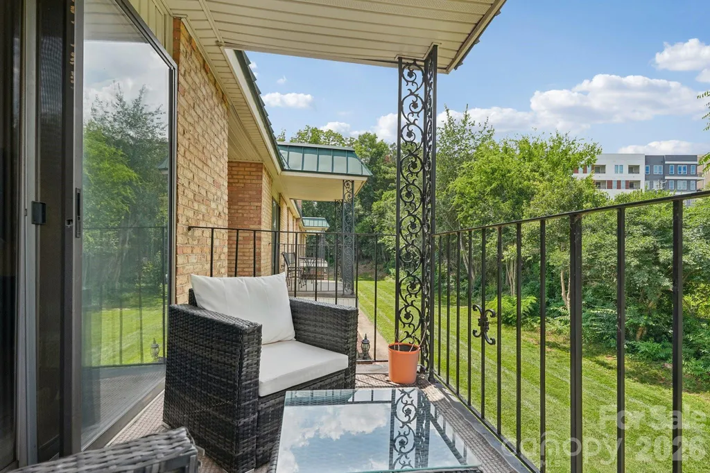 4736 Hedgemore Drive Charlotte NC 28209