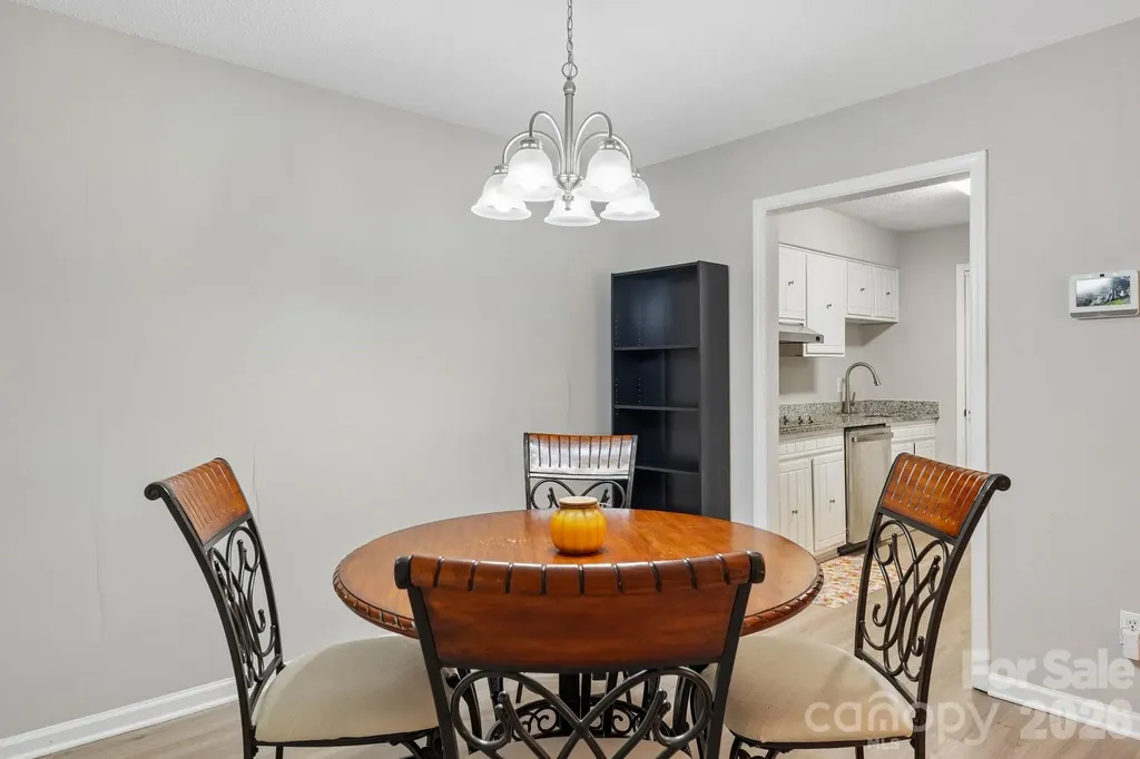 4736 Hedgemore Drive Charlotte NC 28209