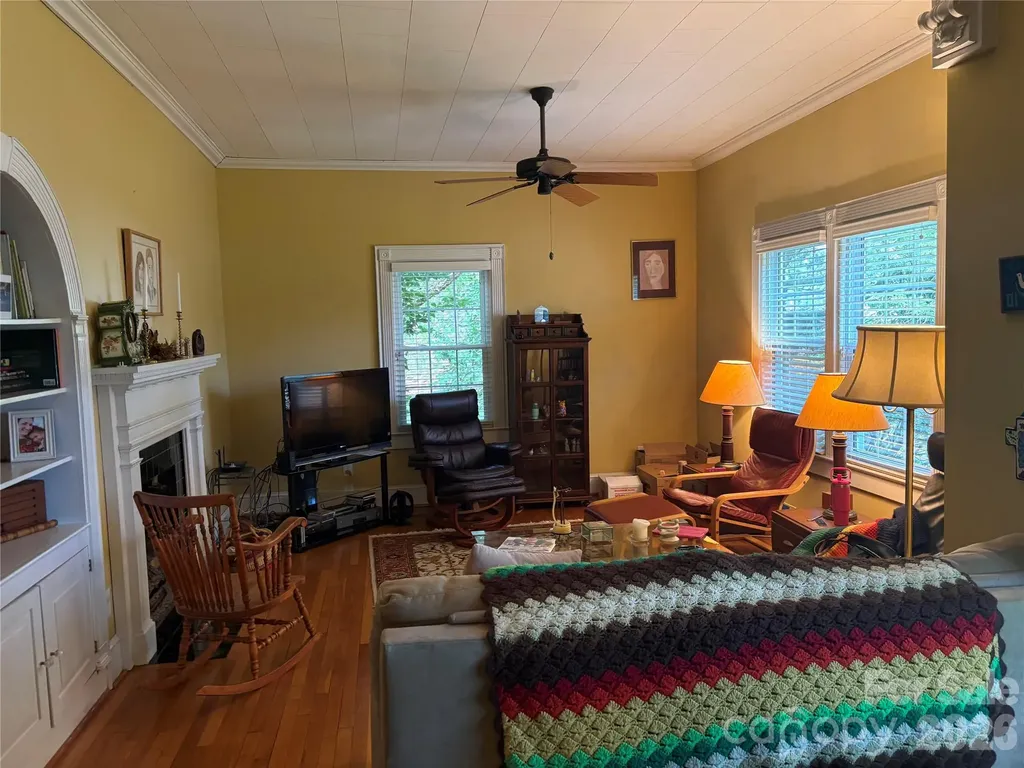 105 Silver Creek Road Morganton NC 28655
