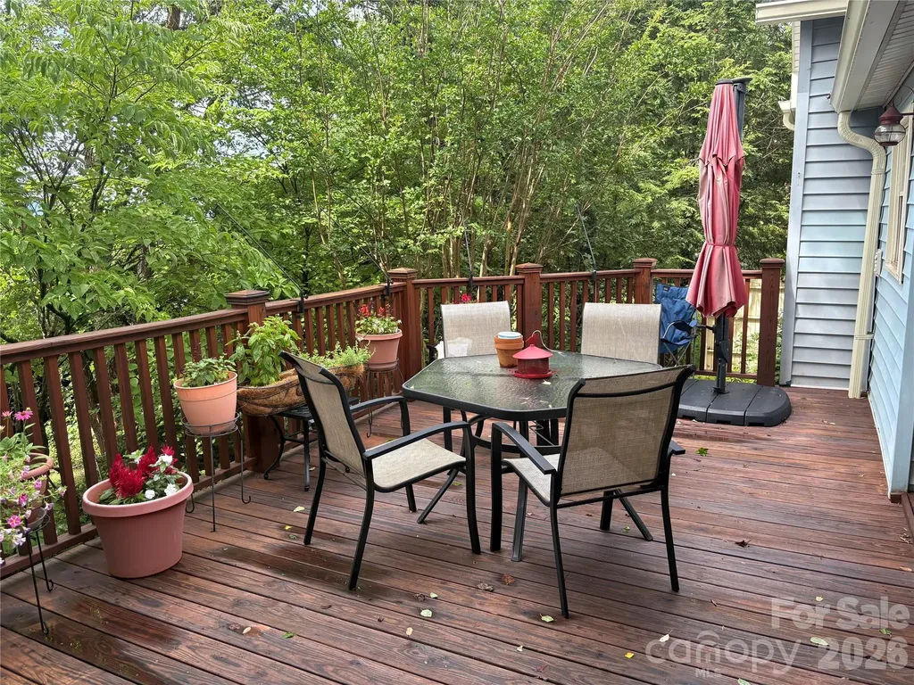 105 Silver Creek Road Morganton NC 28655