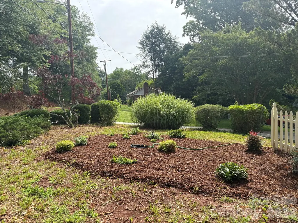 105 Silver Creek Road Morganton NC 28655