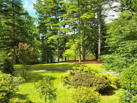 111 W Kindy Forest Drive Hendersonville NC 28739