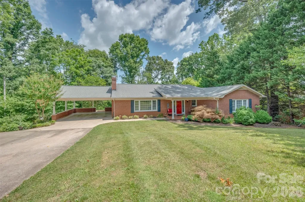 303 Elizabeth Avenue Forest City NC 28043