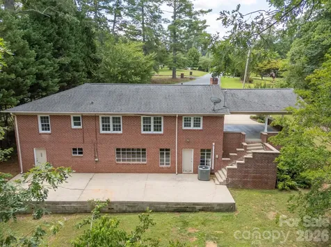 303 Elizabeth Avenue Forest City NC 28043