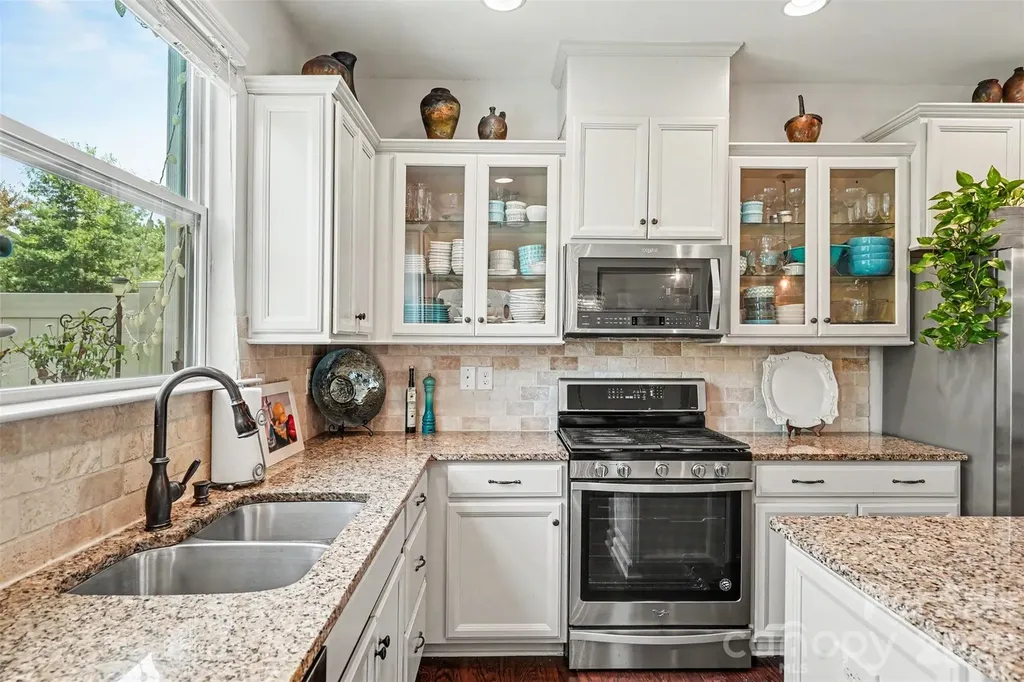 5606 Stonewells Drive Charlotte NC 28278