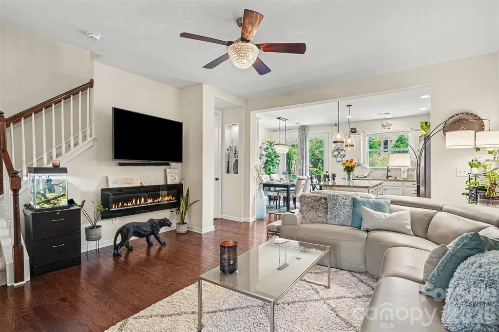 5606 Stonewells Drive Charlotte NC 28278