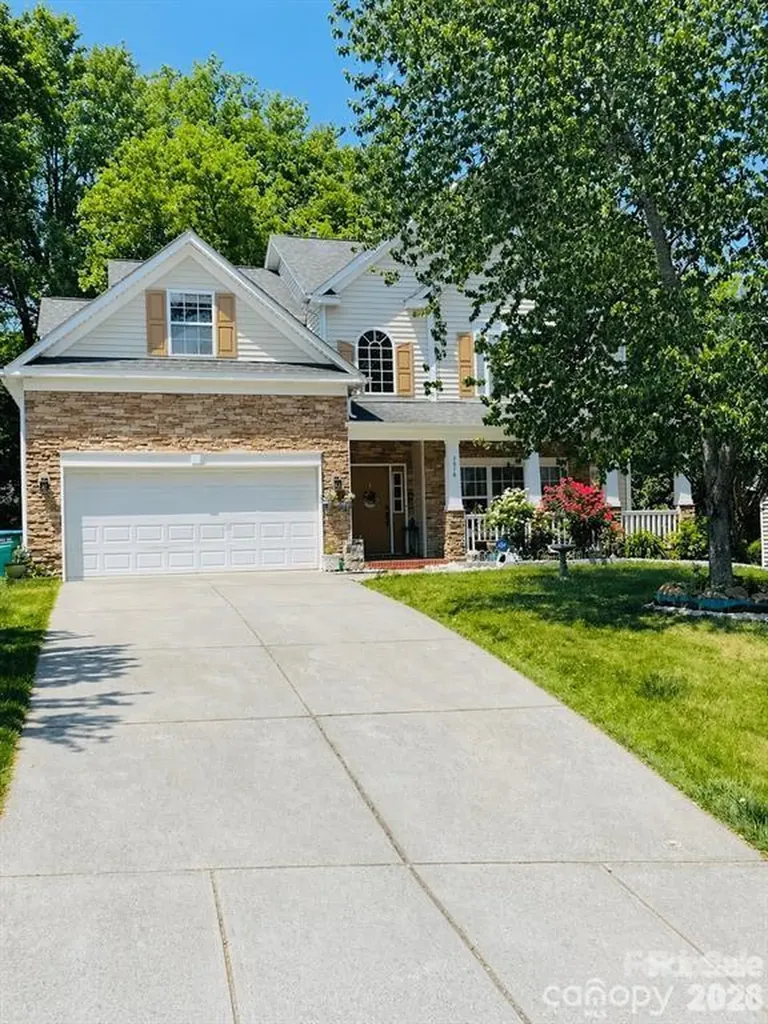 1518 Squirrel Lake Court Matthews NC 28105