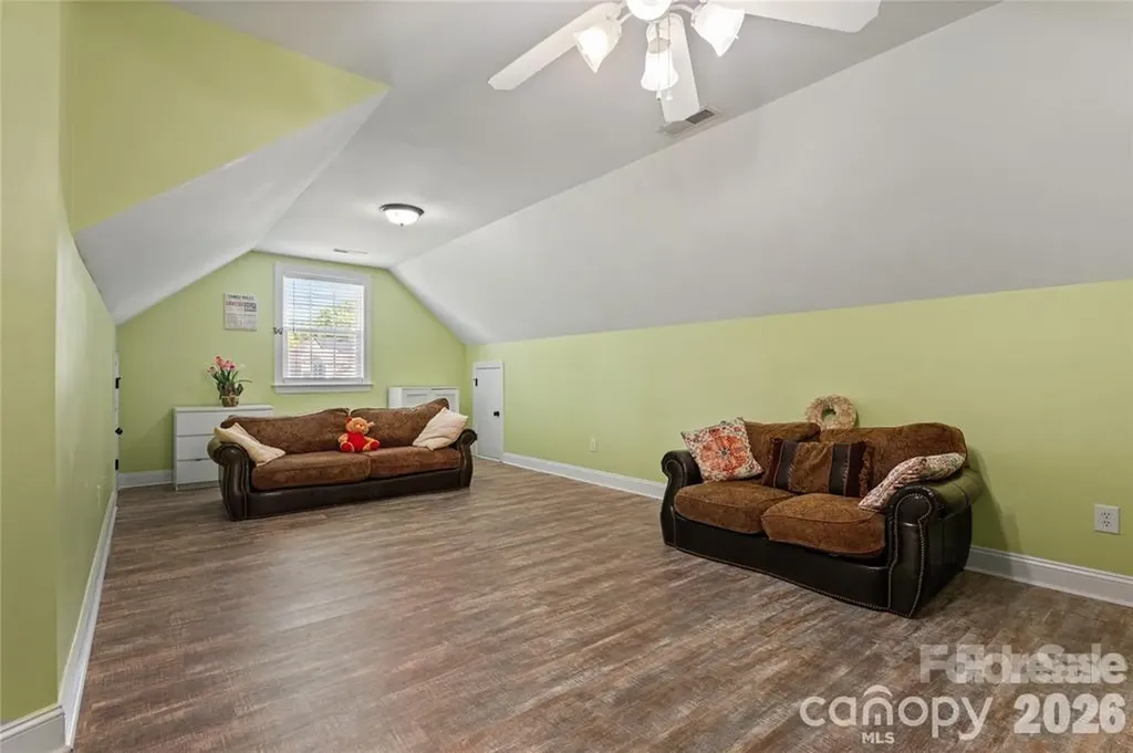 1518 Squirrel Lake Court Matthews NC 28105