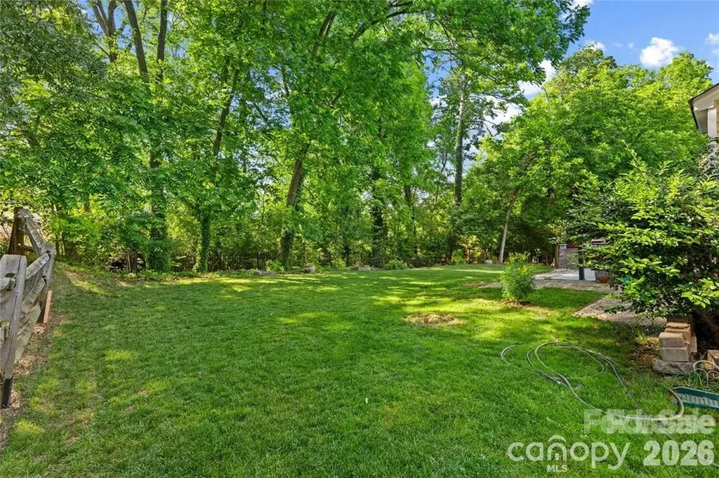 1518 Squirrel Lake Court Matthews NC 28105