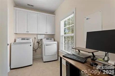 1518 Squirrel Lake Court Matthews NC 28105