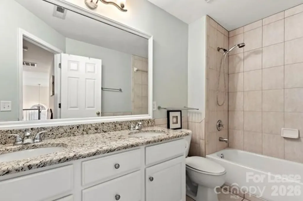 4442 Huntscroft Lane Charlotte NC 28226