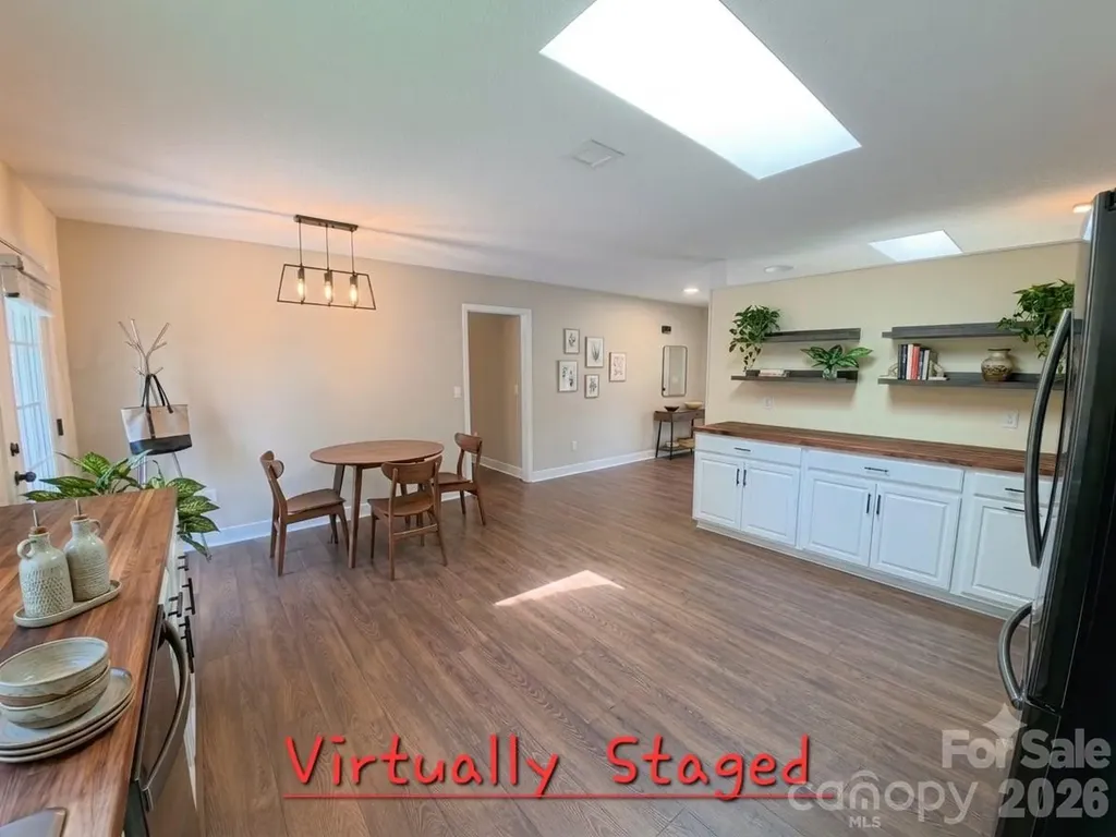 101 Tail Feather Lane Candler NC 28715
