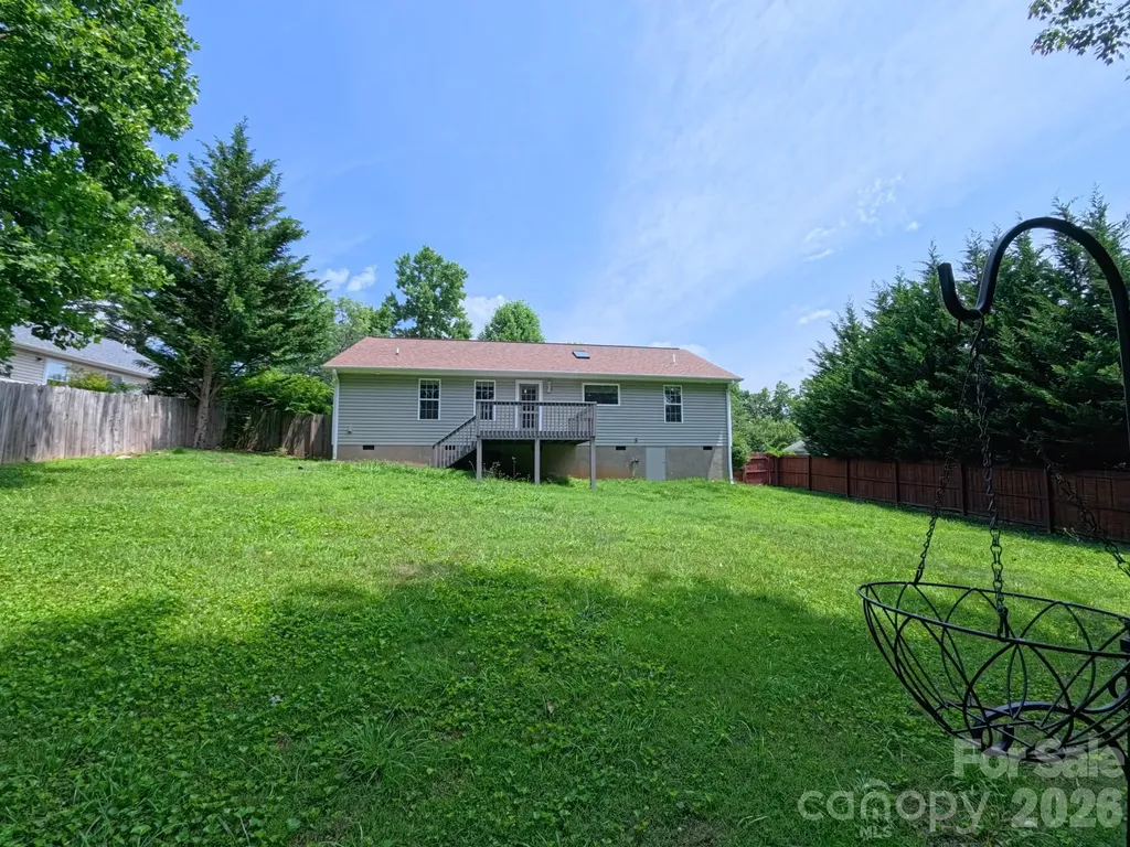 101 Tail Feather Lane Candler NC 28715