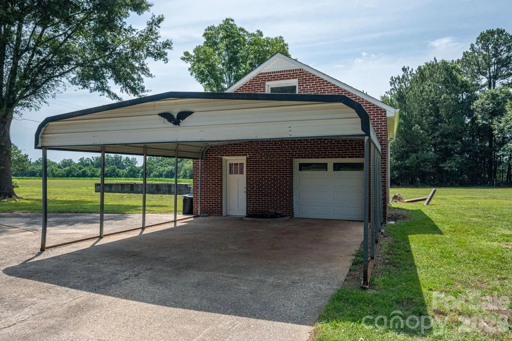 1403 Wehunt Store Road Cherryville NC 28021