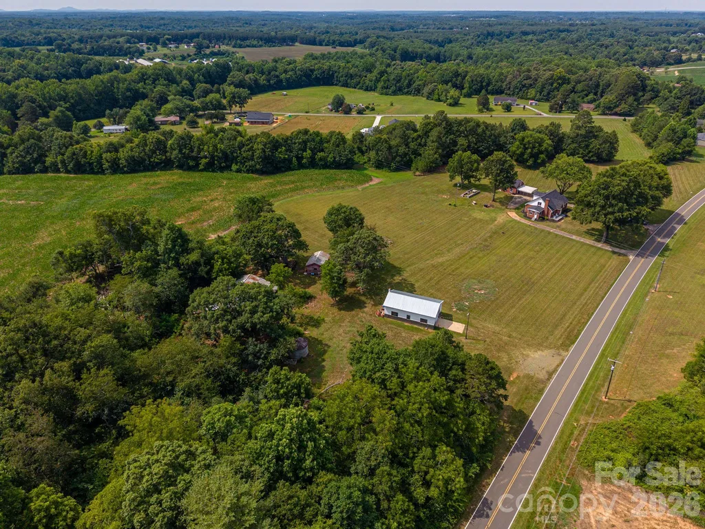 1403 Wehunt Store Road Cherryville NC 28021