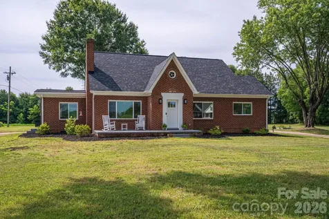 1403 Wehunt Store Road Cherryville NC 28021