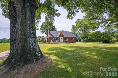 1403 Wehunt Store Road Cherryville NC 28021