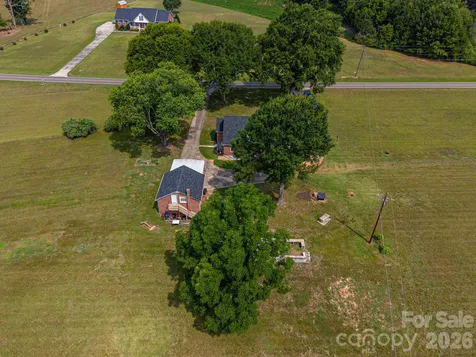 1403 Wehunt Store Road Cherryville NC 28021