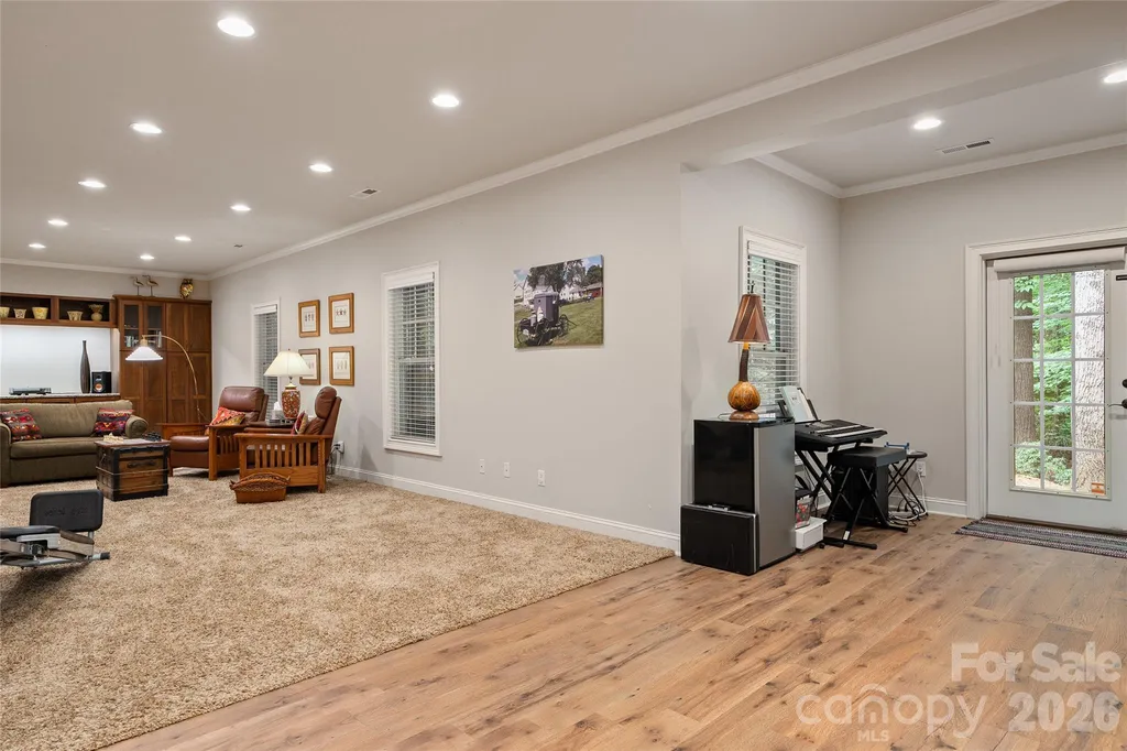 626 Wickhams Fancy Drive Candler NC 28715