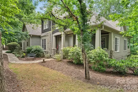 626 Wickhams Fancy Drive Candler NC 28715