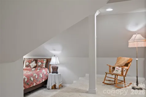 626 Wickhams Fancy Drive Candler NC 28715