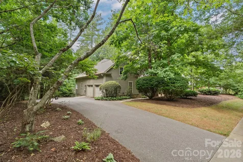626 Wickhams Fancy Drive Candler NC 28715
