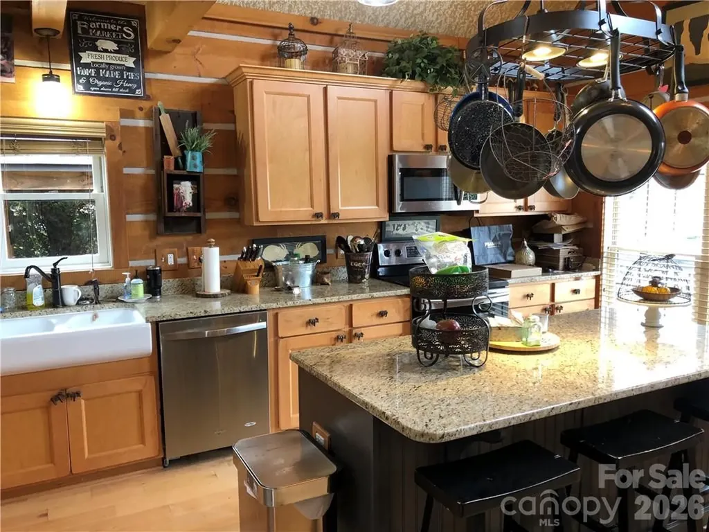 836 Burney Mountain Road Fletcher NC 28732