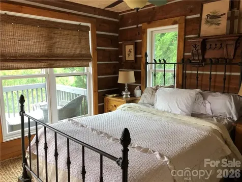 836 Burney Mountain Road Fletcher NC 28732