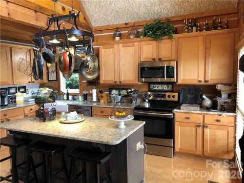 836 Burney Mountain Road Fletcher NC 28732